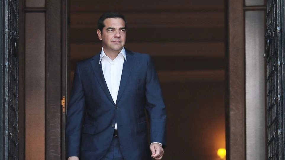 Τρέμει το ποτάμι οργής των ομογενών ο Τσίπρας – Άλλαξαν τον χώρο δεξίωσης